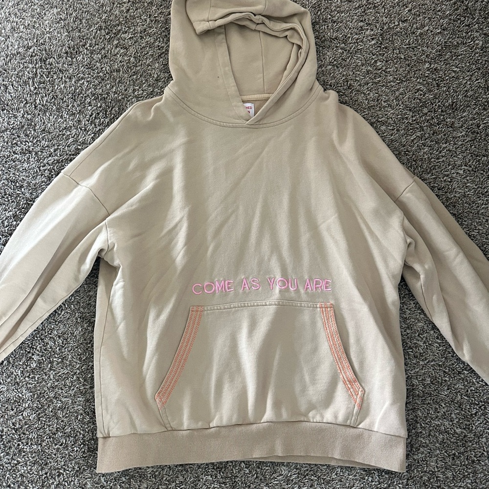 Hand stitched by Halee Ann Set